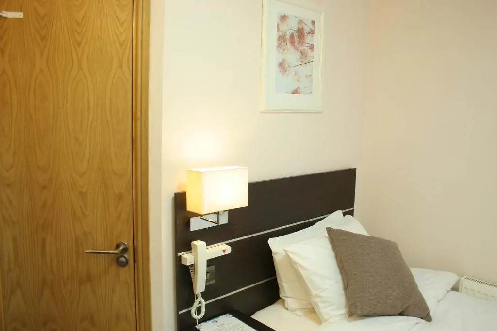 Baytree Hotel London